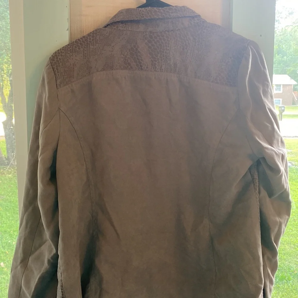 Snake pattern jacket - Picture 4 of 4